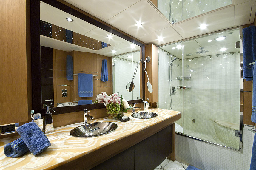 Yacht MISTRAL 55 -  Master Cabin Ensuite and Steam room.jpg