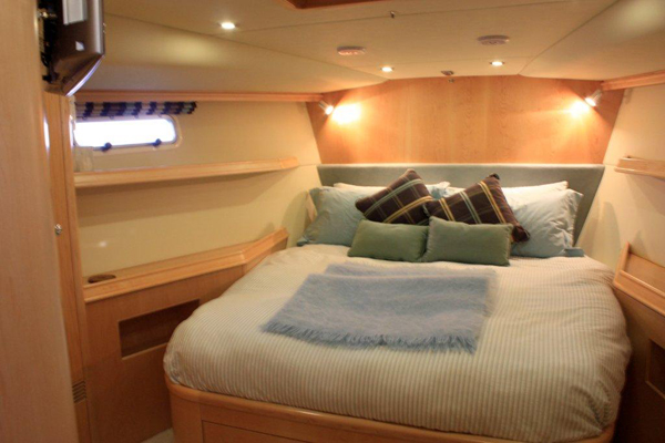 Yacht MORE MAGIC -  VIP Cabin.jpg