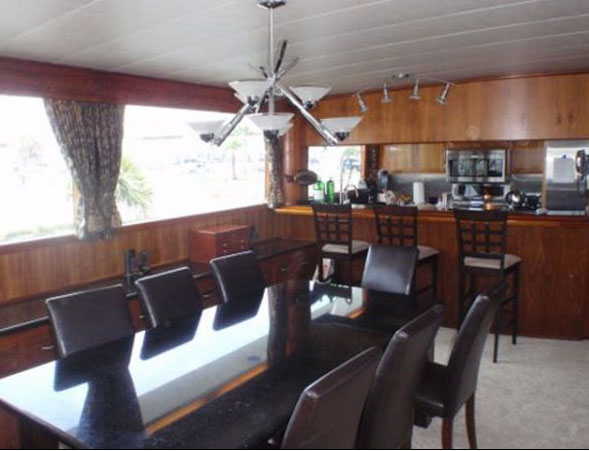 Yacht MS B HAVEN - Salon Dining.jpg