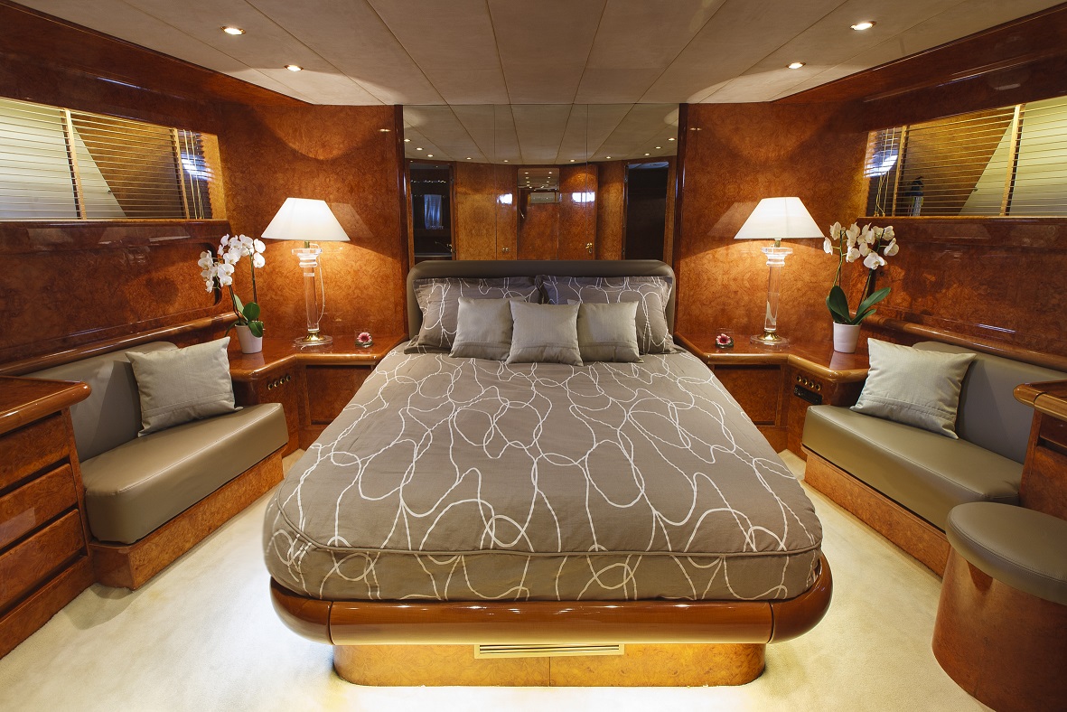 Yacht MY WAY - VIP Cabin.jpg