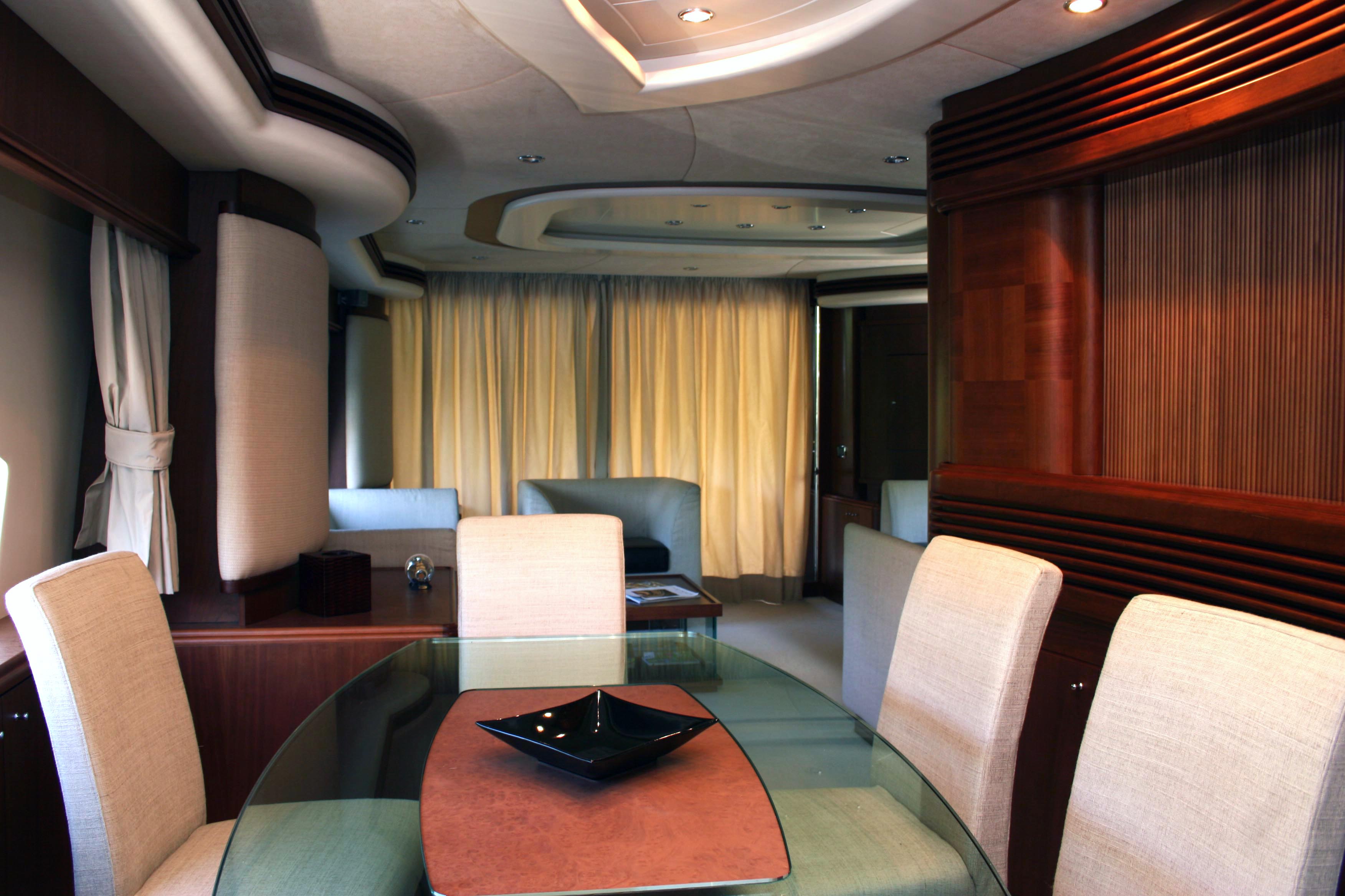 Yacht Mi Champion -  Dining Table.JPG