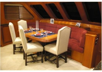 Yacht NORDFJORD -  Dining 2.jpg