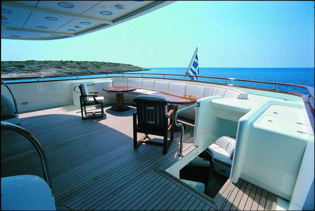 Yacht OPARI -  Upper Deck.jpg