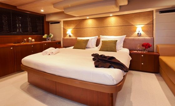 Yacht PAMANGO -  Master Cabin.jpg