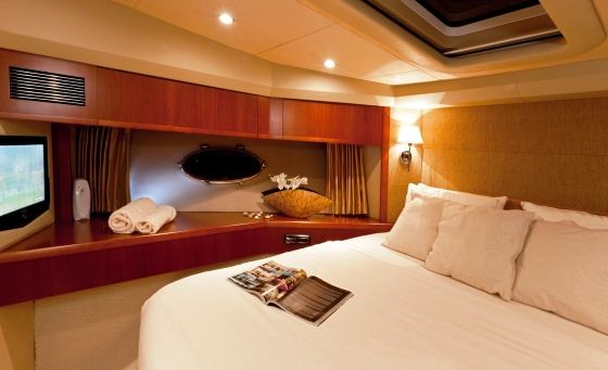 Yacht PAMANGO -  VIP Cabin.jpg