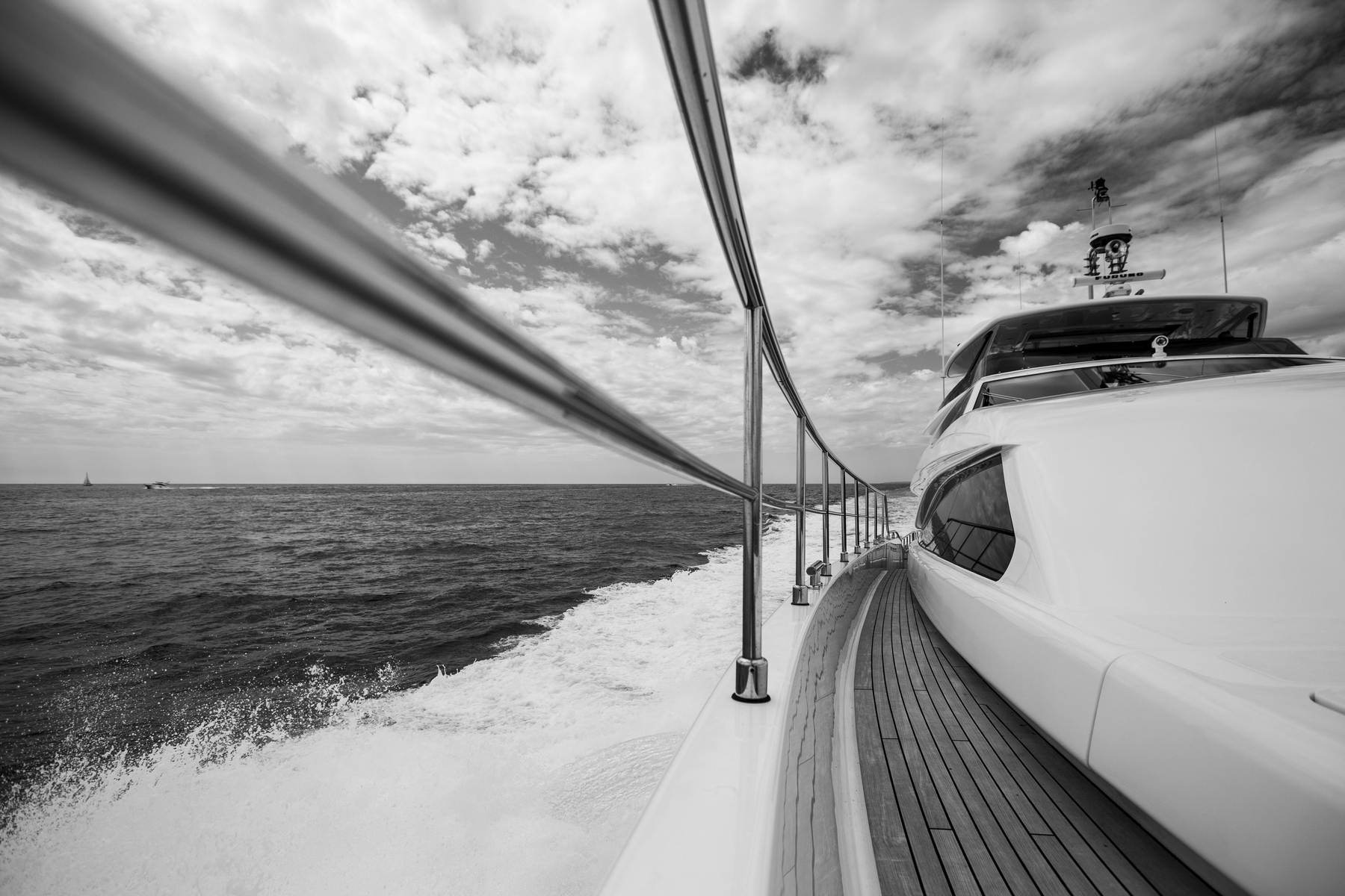 Yacht PERPETUAL -  Cruising.jpg