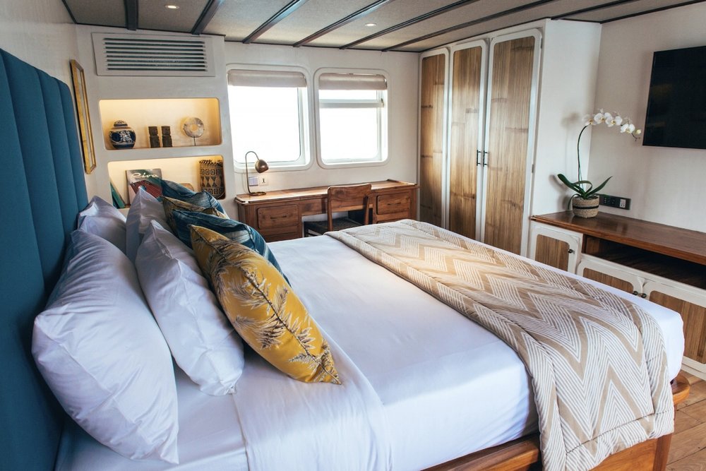 Yacht RASCAL - 016.jpg