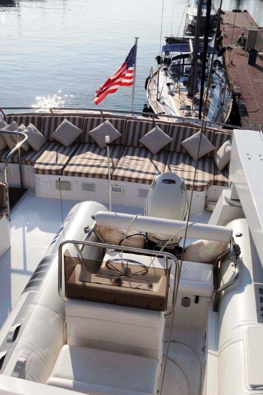 Yacht S & U -  Flybridge.jpg