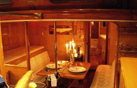 Yacht SAMARKAND -  Salon.jpg
