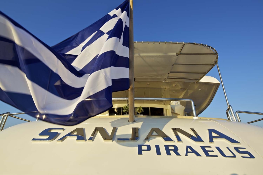 Yacht SANJANA -  Chartering in Greece.jpg