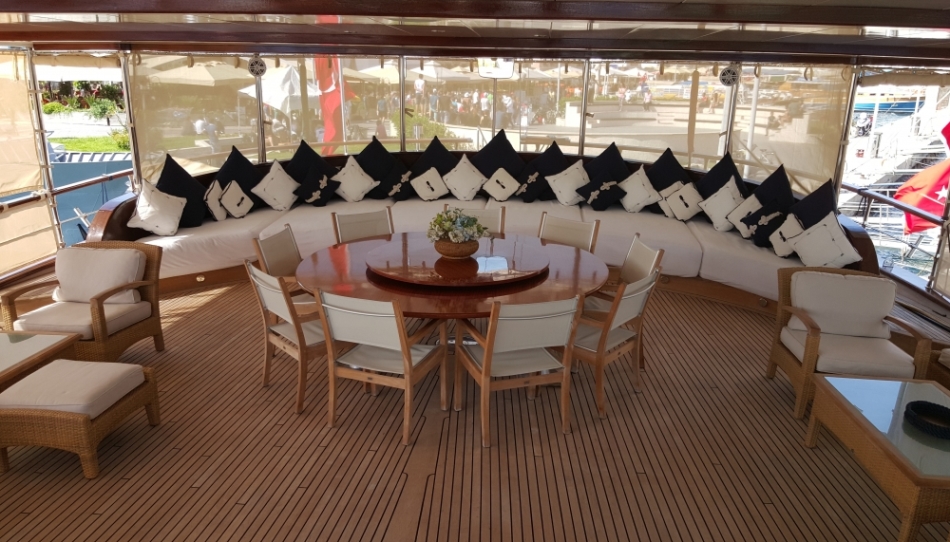 Yacht SEA DREAM - Aft deck.jpg