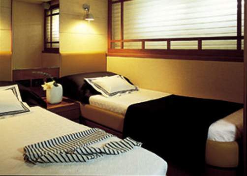 Yacht SEDROP -  Twin Cabin.jpg
