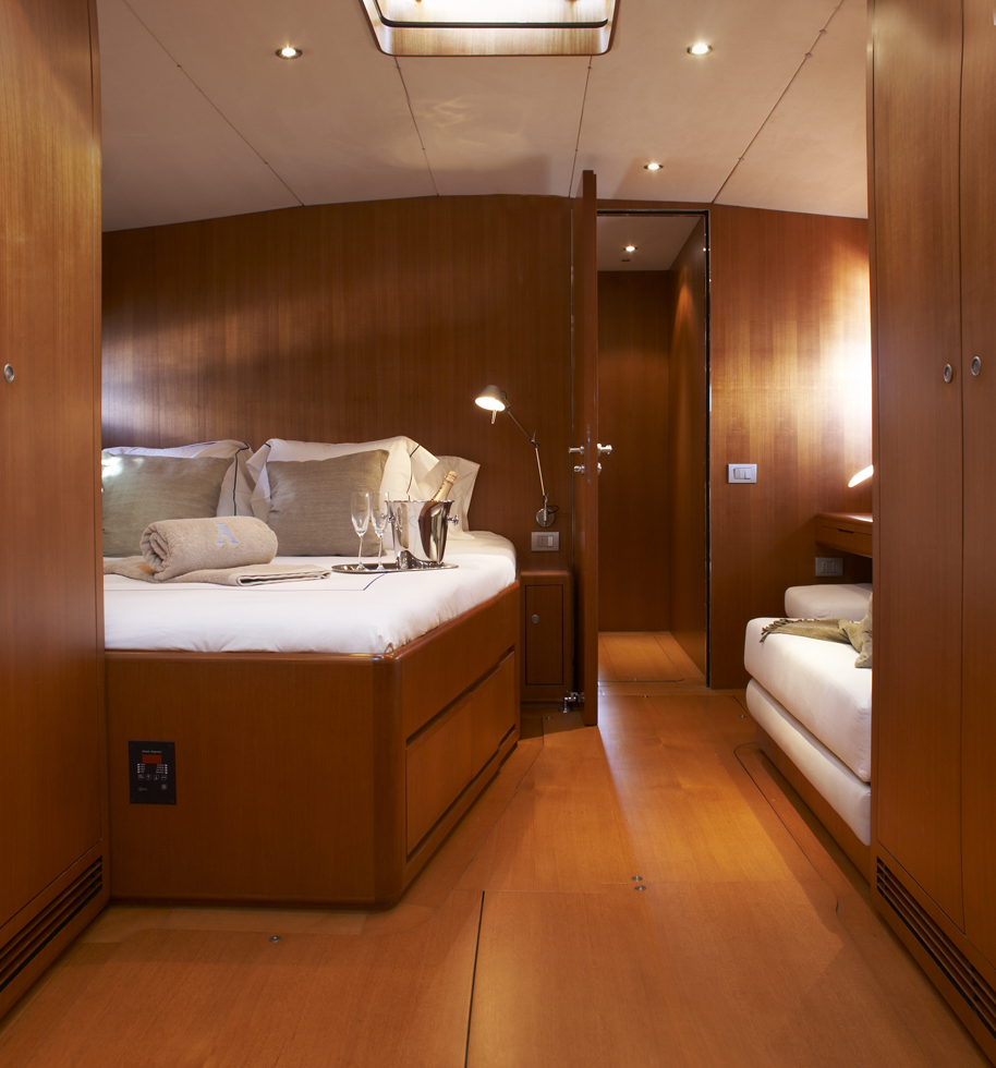 Yacht SEJAA -  Master Cabin.jpg