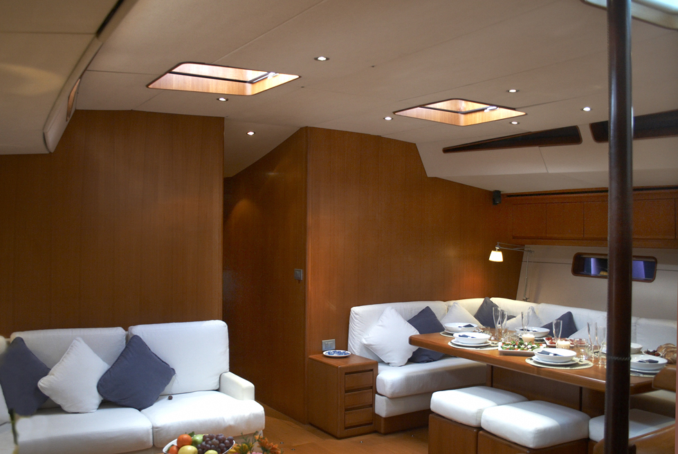 Yacht SEJAA -  Salon View forward.jpg
