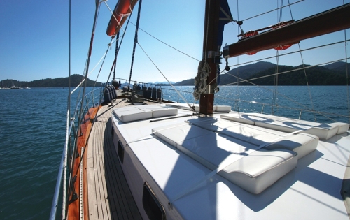 Yacht SERENITY 70 -  Sunpads on Deck.jpg