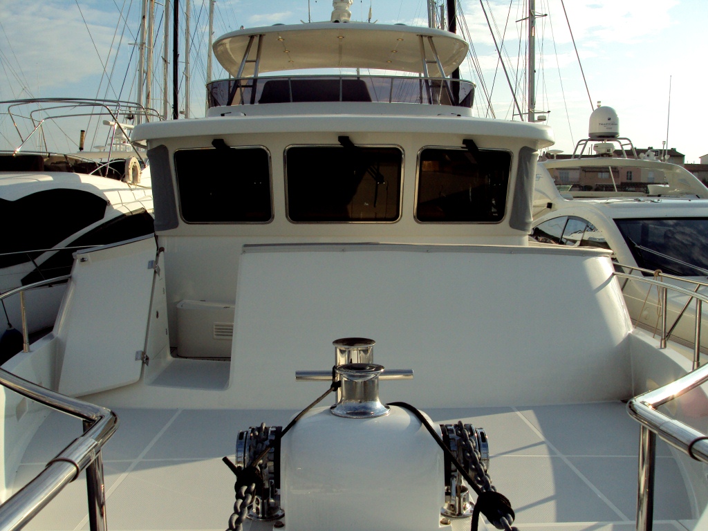 Yacht SILVER FOX -  Foredeck.jpg