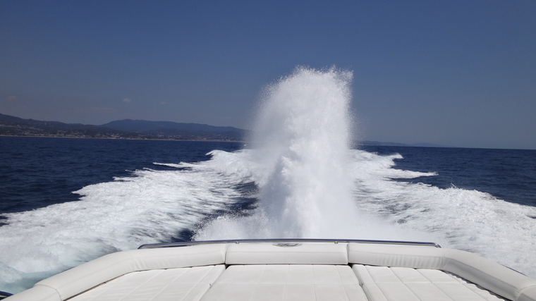 Yacht SOLARIS -  Rooster Tail.jpg
