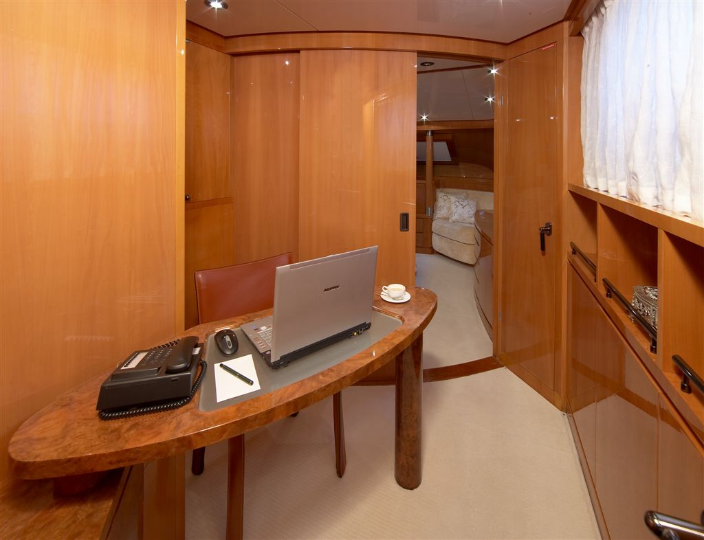Yacht SOLONA -  Study Area.jpg