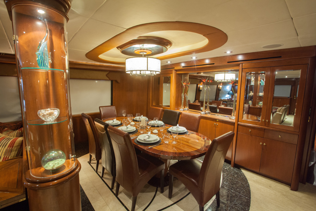 Yacht SOLSTICE I -  Dining.jpg