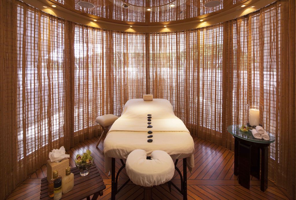 Yacht STARFIRE -  Spa.jpg