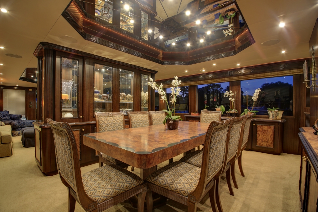 Yacht SUNDAY MONEY - 003.JPG