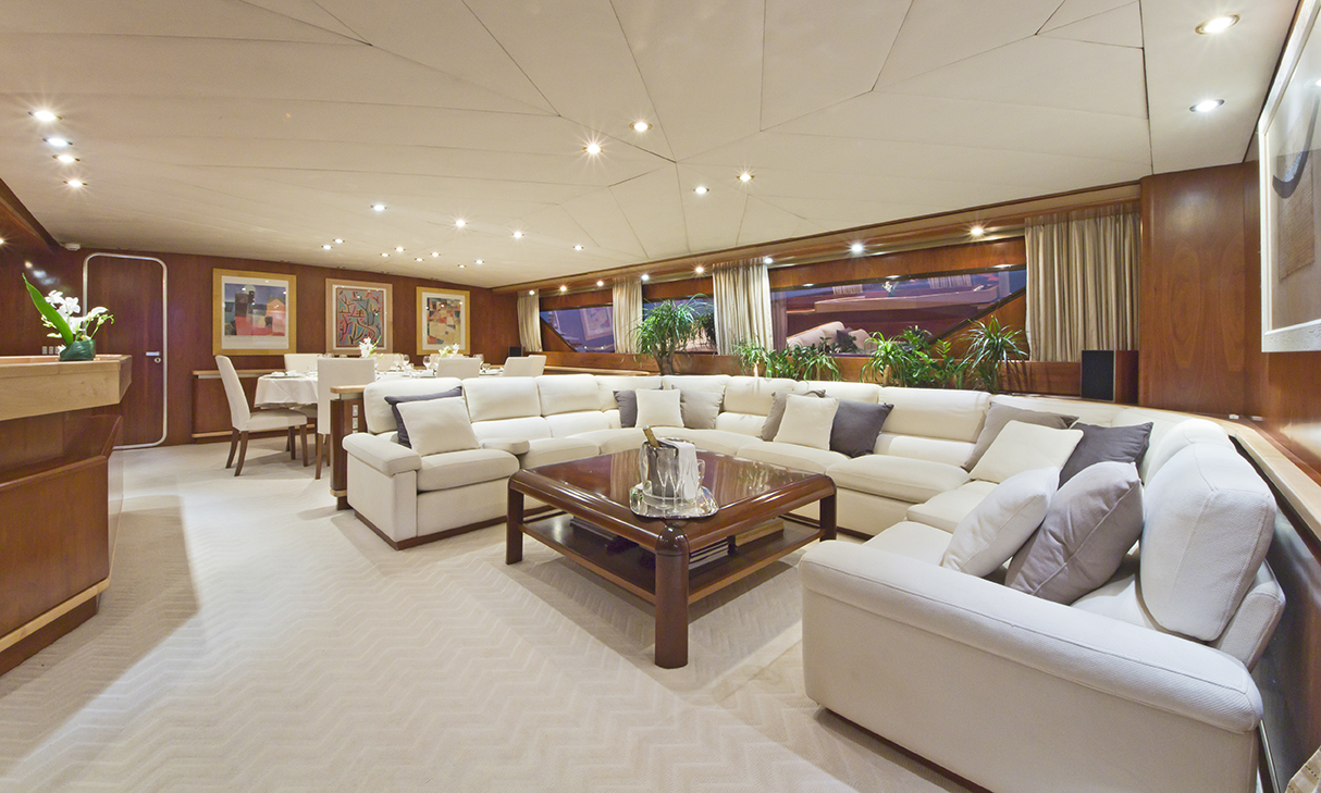 Yacht SUNLINER X -  Main Salon 2.jpg