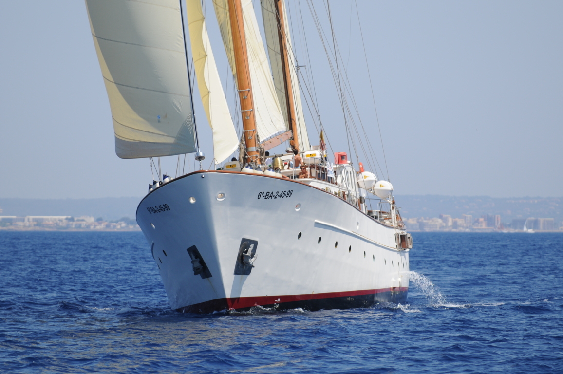Yacht Southern Cross -  Cruising.JPG