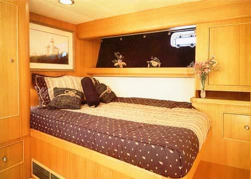 Yacht TAZA MAS -  Guest Cabin.jpg