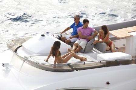 Yacht THE VAN -  Flybridge.jpg
