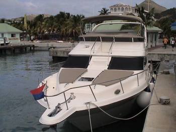 Yacht TOP SECRET -   Bow.jpg
