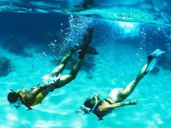 Yacht TOP SECRET -   Diving.jpg