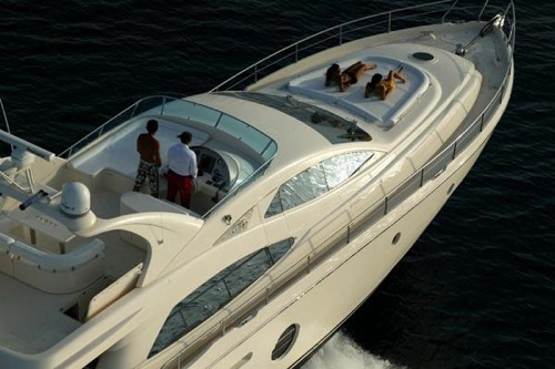 Yacht WAVE RUNNER -  Cruising.jpg