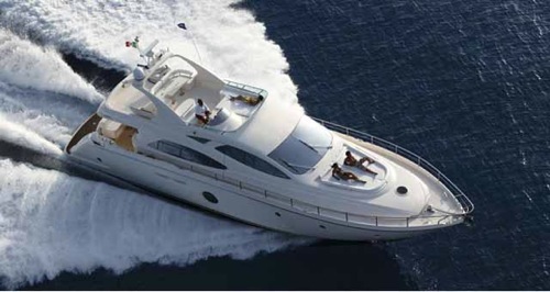 Yacht WAVE RUNNER -  From Above.jpg