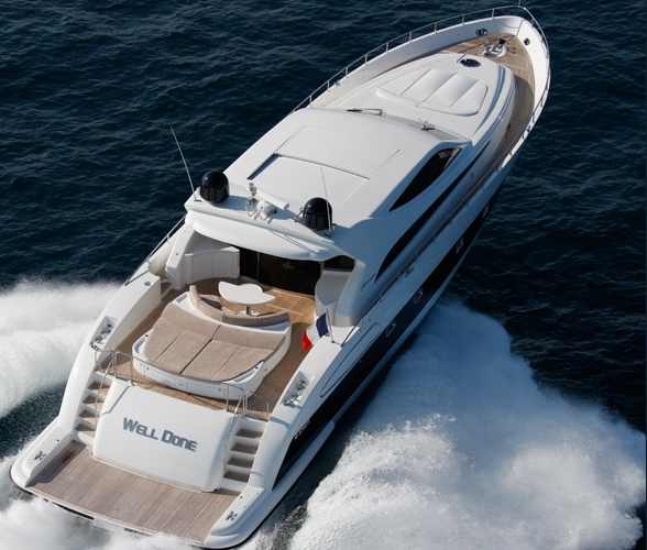 Yacht WELL DONE -  Aft View.jpg