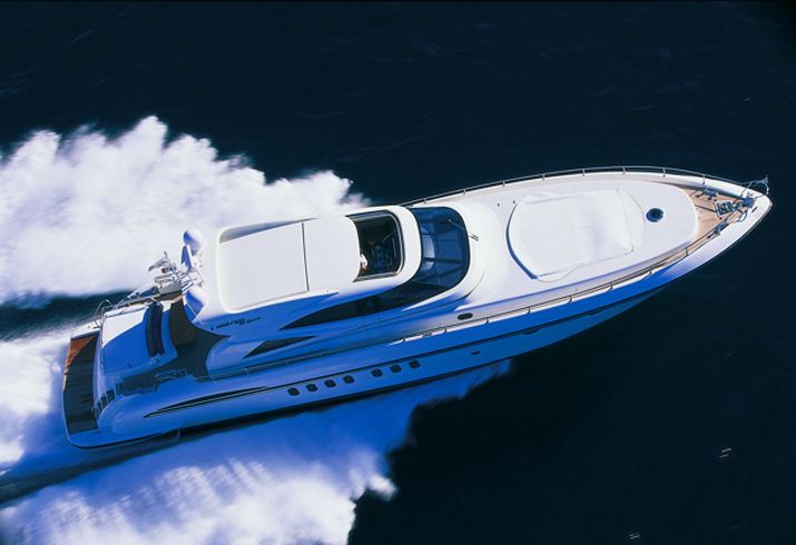 Yacht YUMI -  Main.jpg