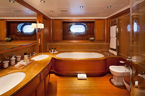 ZENJI  Bathroom.jpg