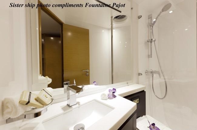 ZIMAYA - Ensuite.jpg