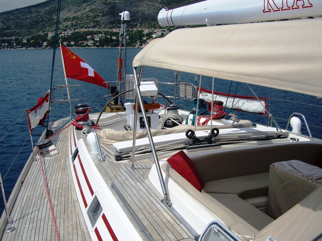 kia ora III side deck.jpg