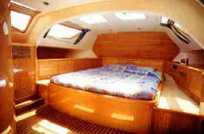 privilege 65 cabin2.jpg