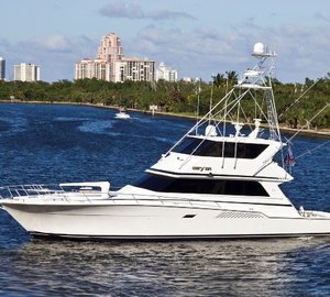New Viking 92 Convertible Motor Yacht Hull 92104