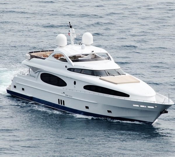 Video of motor yacht Majesty 135 by Gulf Craft