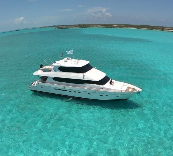 Video introducing new 2014 motor yacht Monte Fino 76