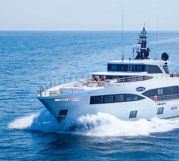 Video: Gulf Craft at the Qatar International Boat Show 2013