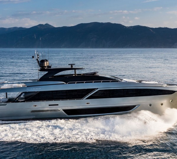 Video presenting Riva 122′ Yacht MYTHOS