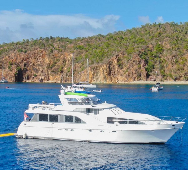 Video by YachtVid: Nordlund 111’ Sportfisher Yacht with interior designer Mary Flores