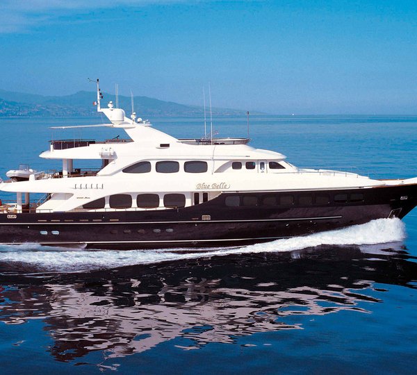 NEW 80M Luxury Tech Yacht SKYBACK with Crystal Beach project by Fincantieri