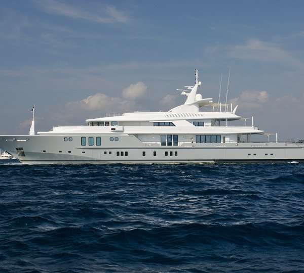 Video of 162m Blohm + Voss motor yacht ECLIPSE