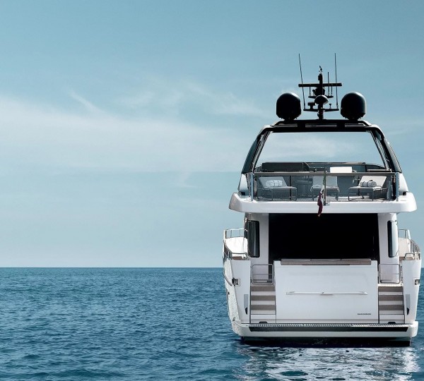 Video: Sanlorenzo 108 motor yacht ALEGHI heading to Miami, Florida