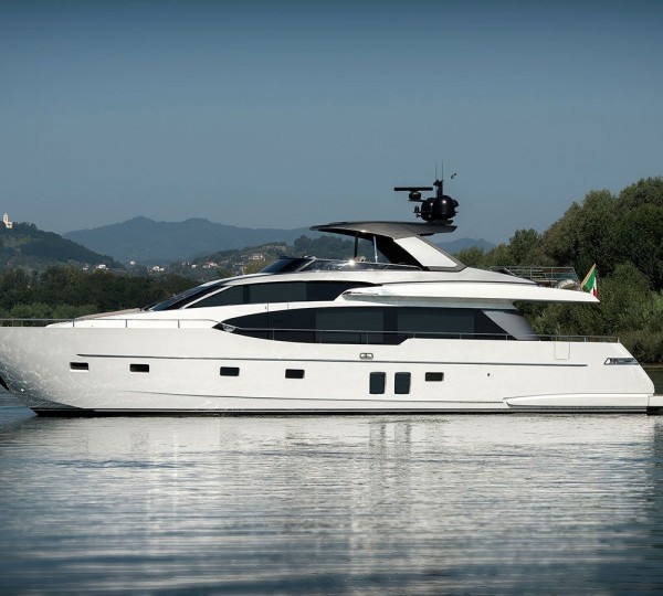 New Sanlorenzo Motor Yacht SL86
