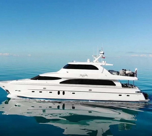 Video: Preview of Horizon P110 Yacht to be displayed at Palm Beach Boat Show 2015